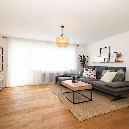 Luxury Apartment On The Rhein Busingen am Hochrhein ภายนอก รูปภาพ