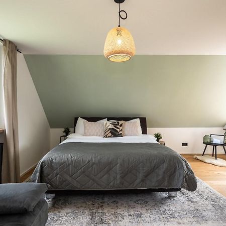Luxury Apartment On The Rhein Busingen am Hochrhein ภายนอก รูปภาพ