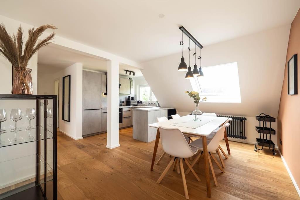 Luxury Apartment On The Rhein Busingen am Hochrhein ภายนอก รูปภาพ