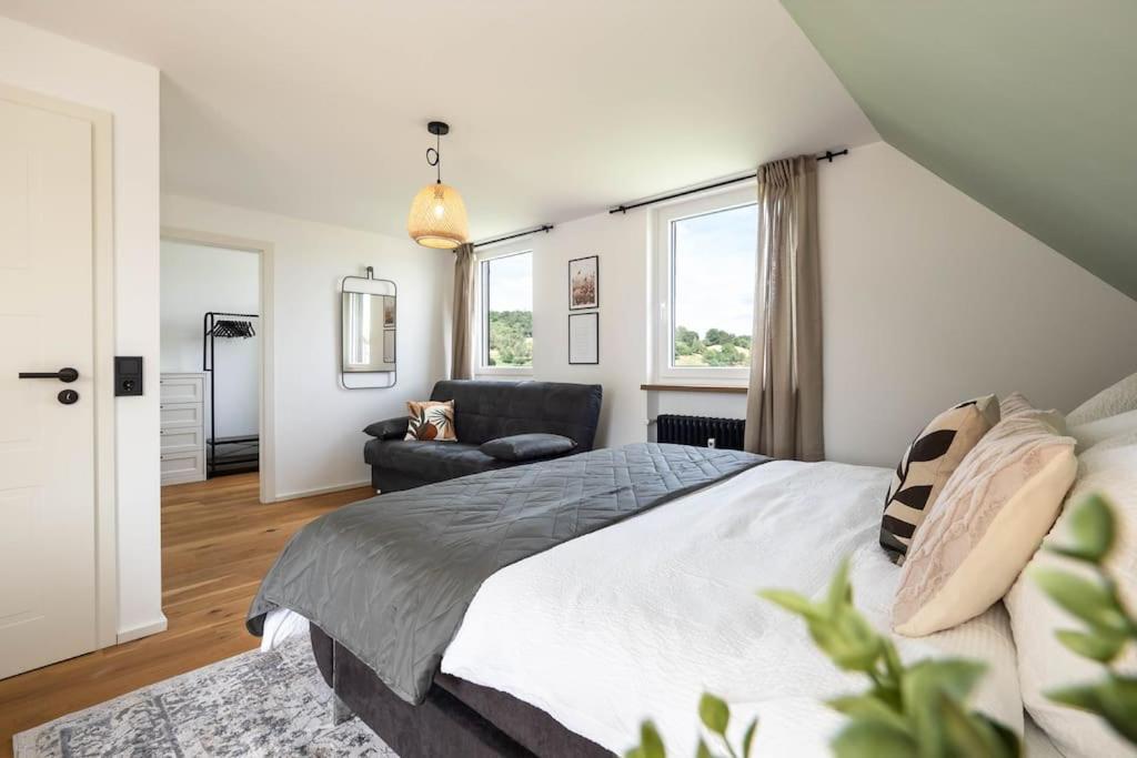 Luxury Apartment On The Rhein Busingen am Hochrhein ภายนอก รูปภาพ